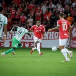 Jogo do Internacional e Atlético Nacional no Beira Rio - Foto: Vinicius Molz/ AGIF
