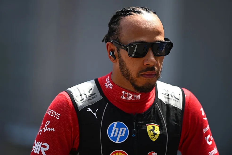 Ferrari: Lewis Hamilton durante o GP de Mônaco da F1 2025 — Foto: Rudy Carezzevoli/Getty Images