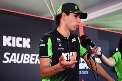 Gabriel Bortoleto em entrevista antes do GP da Espanha da F1 2025 - Foto: Mark Sutton - Formula 1/Formula 1 via Getty Images