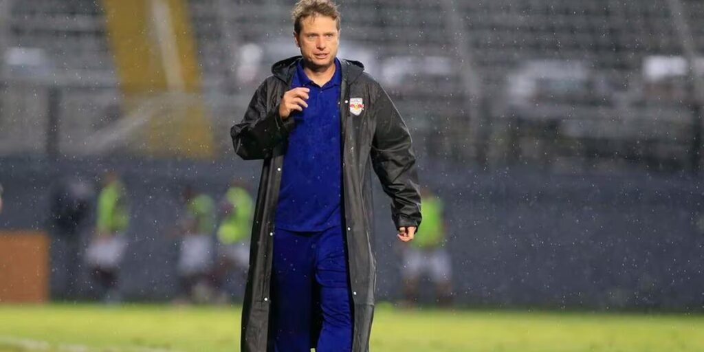 Bragantino: Seabra ficou quase três meses no RB Bragantino (Fernando Roberto/Red Bull Bragantino)
