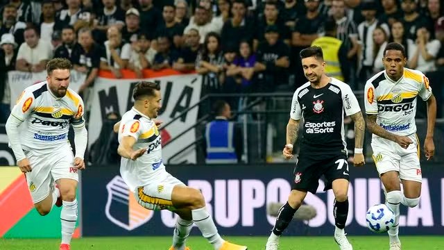 Corinthians x Novorizontino - Neo Química Arena - Copa do Brasil (Foto: Marcos Ribolli)