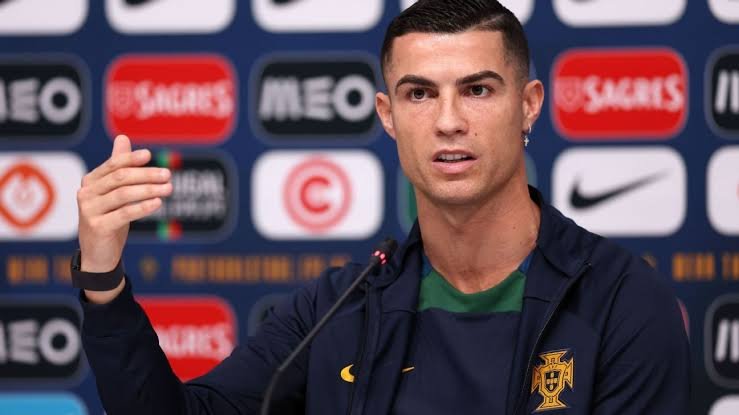 Cristiano Ronaldo: o craque português afirmou que sua decisão já está praticamente tomada - Christopher Lee/Getty Images 