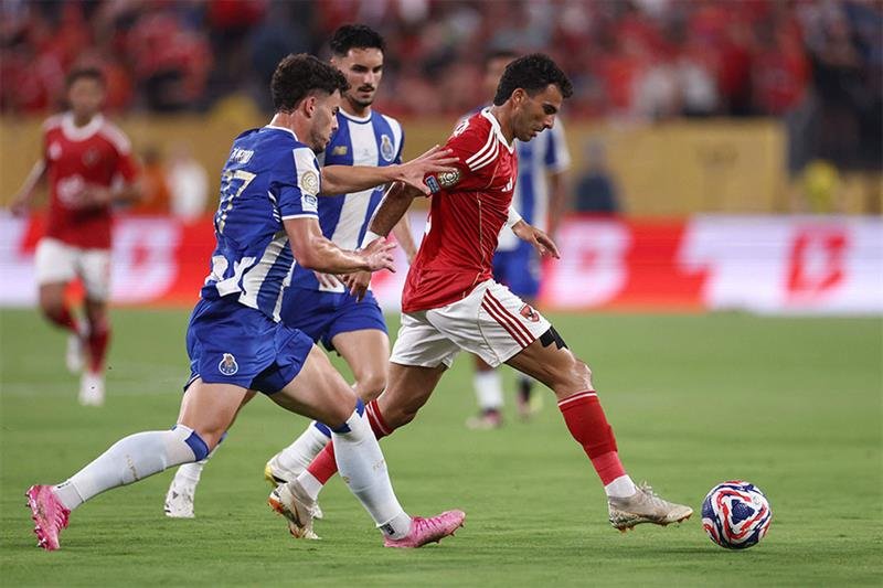Porto e Al Ahly se despedem da competição com dois pontos - Foto: Jonathan Moscrop/Getty Images