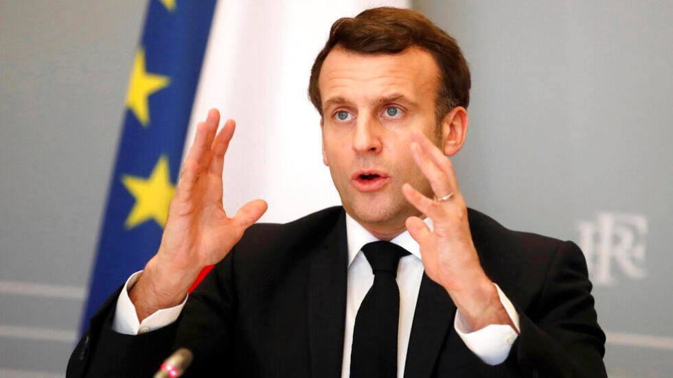 Macron pede ao presidente do Irã "ações claras e rápidas" para retomada do acordo nuclear - Foto: Gonzalo Fuetes/AP