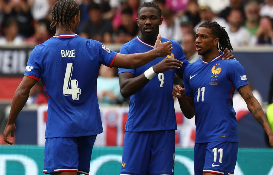Jogadores comemoram o uns dos gols contra a Alemanha - Foto: Reuters