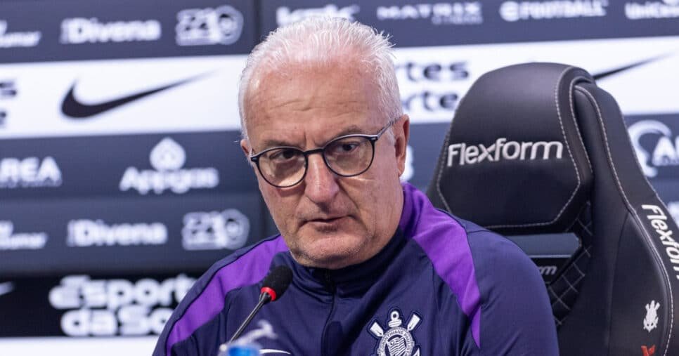 Dorival Jr. em entrevista coletiva - Foto: Rodrigo Coca