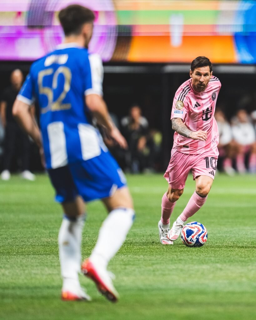 Messi no campo pelo Inter Miami
