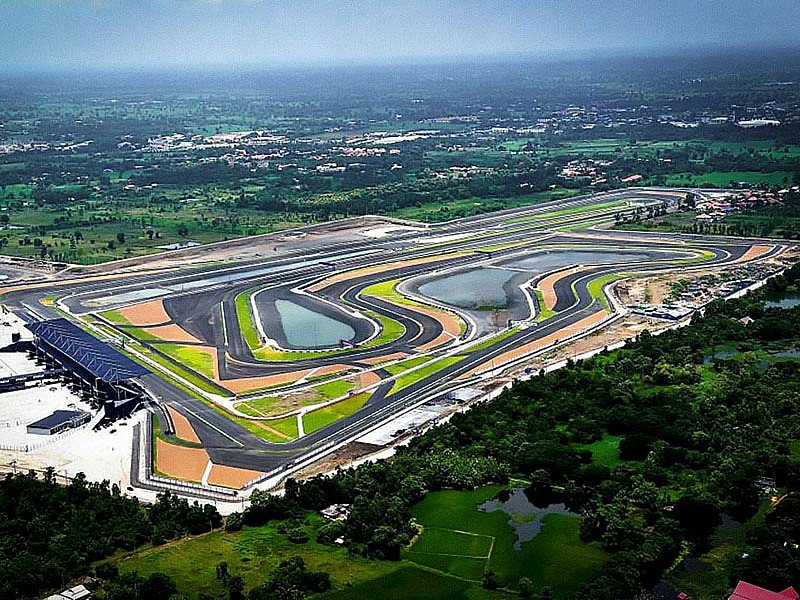 Projetado pelo arquiteto alemão Hermann Tilke, o Circuito Internacional de Chang, em Buriram, na Tailândia, foi inaugurado em 2014 - Foto: MotoGP