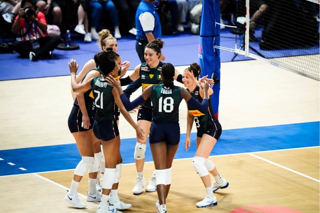 Italianas assumem a liderança do placar ganhando o 3º set - Foto: Reprodução/VNL Images