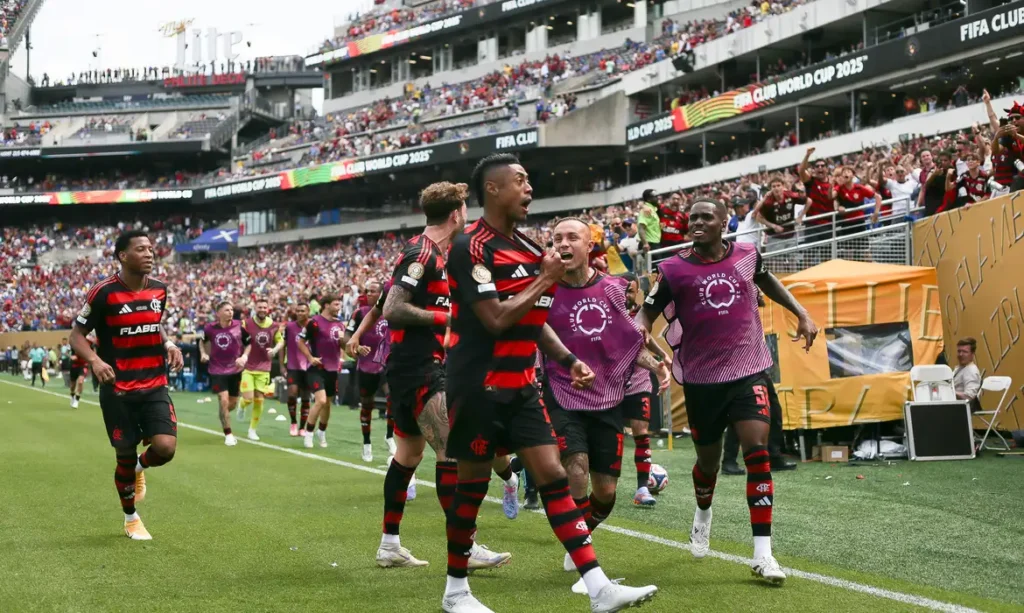 Bruno Henrique comemorando gol contra o Chelsea - Foto: Reuters