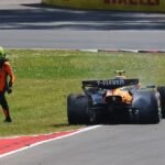 Lando Norris deixa o carro após bater no GP do Canadá - Foto: Clive Rose/Getty Images