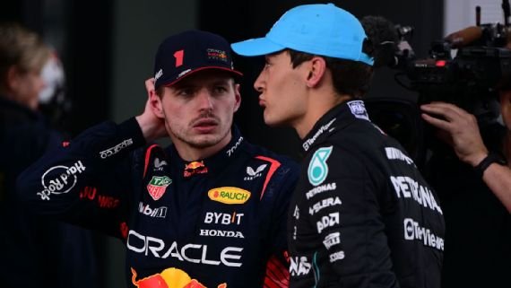 Max Verstappen, da Red Bull Racing, e George Russell, da Mercedes - Foto: Andrea Diodato/NurPhoto via Getty Images