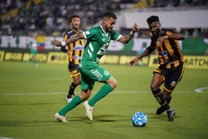 Jogo válido pelo Campeonato Brasileiro da Série B do ano passado - Foto: Divulgação/Chapecoense