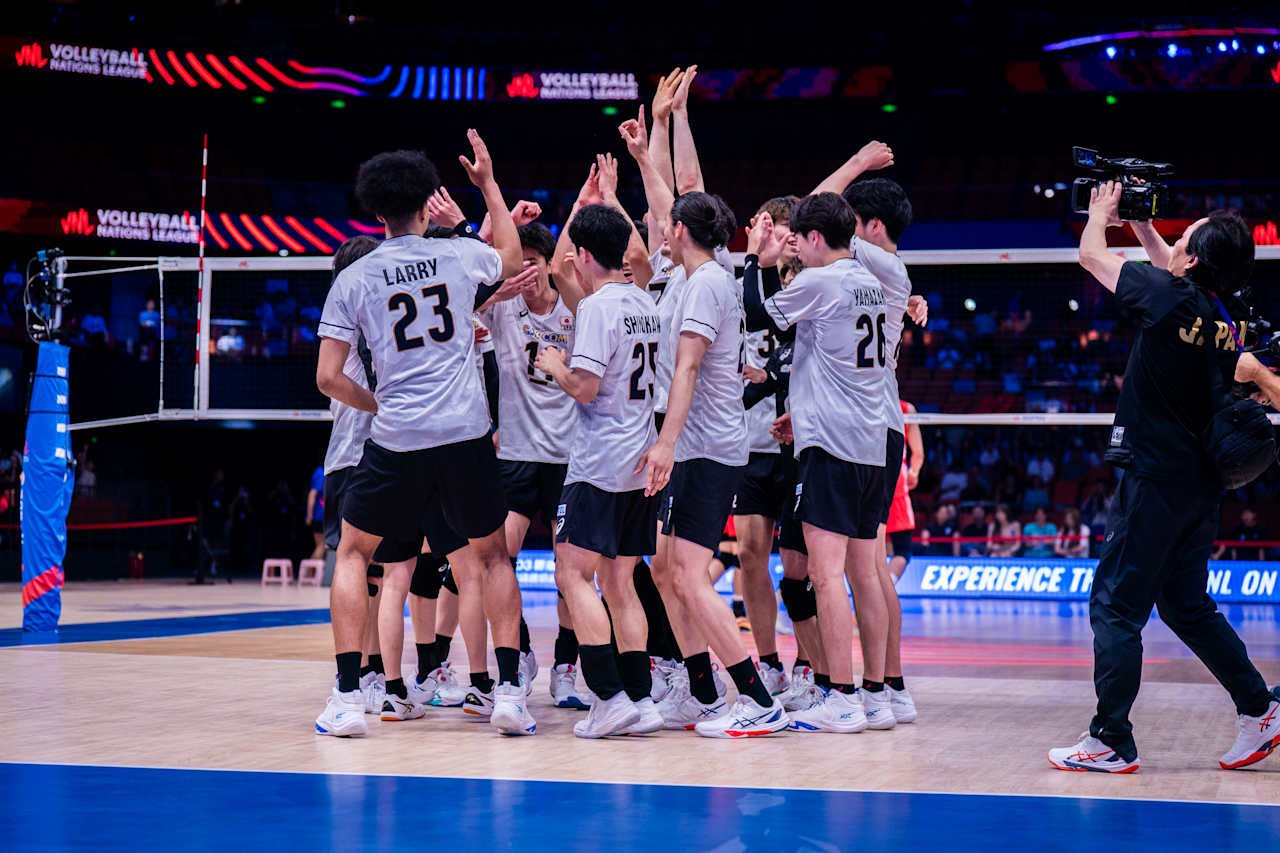 Partida terminou 3 a 0 para japoneses, que venceram com certa facilidade - Foto: VNL Images