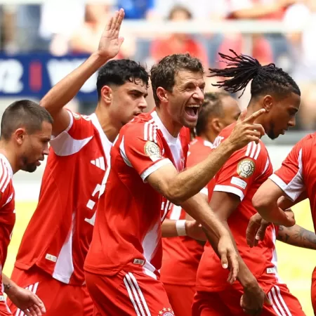 Bayern estreia no Mundial de Clubes com goleada sobre o Auckland Ciity - Foto: REUTERS/Kai Pfaffenbach