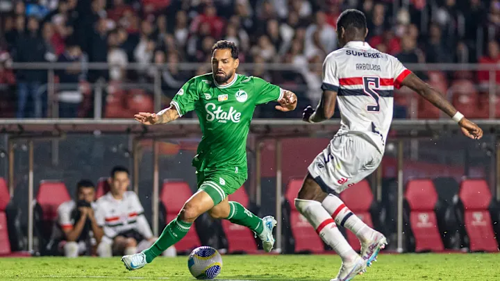 Artilheiro no Tricolor em 2017, Gilberto é candidato à "lei do ex" - Foto: Reprodução/Juventude