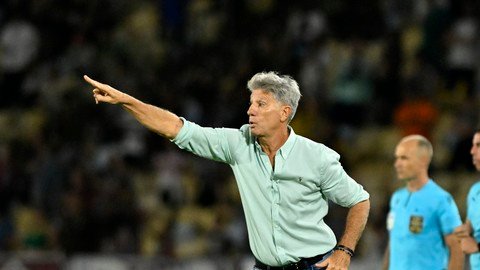 Renato Gaúcho em Flamengo x Fluminense - Foto: André Durão/AFP