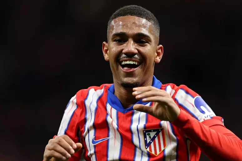 Samuel Lino pelo Atlético de Madrid