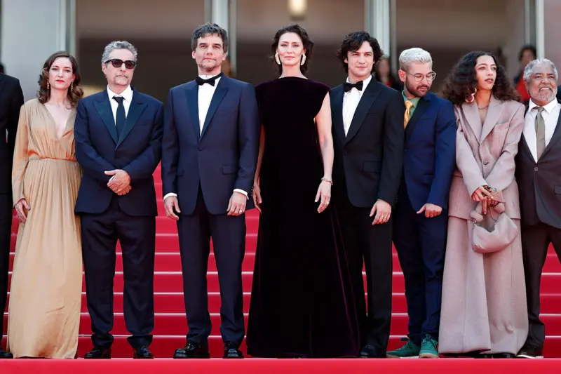 Elenco de "O Agente Secreto" no Festival de Cannes