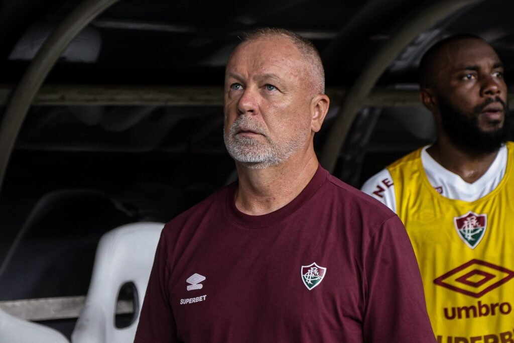 Mano Menezes em Fortaleza x Fluminense — Foto: Marcelo Gonçalves/Fluminense FC