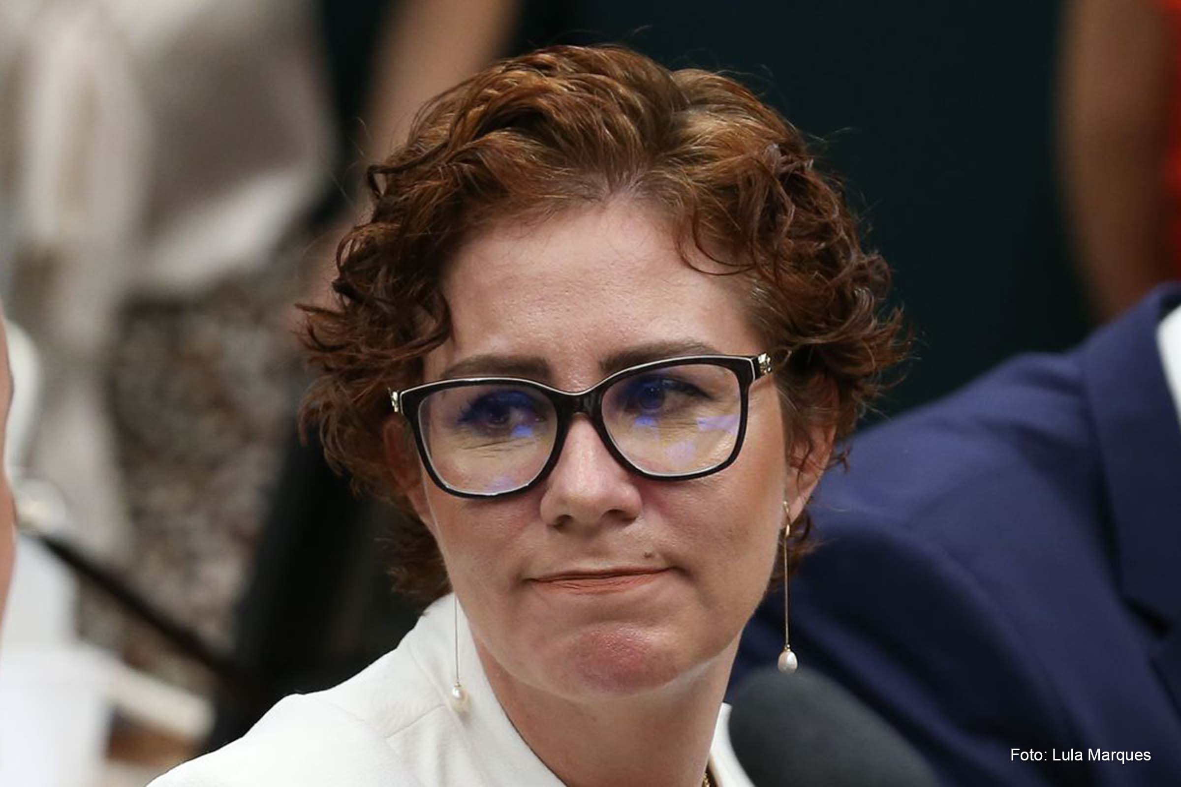Deputada bolsonarista Carla Zambelli é localizada em Roma após denúncia formal de parlamentar italiano; processo de extradição avança por meio de cooperação entre Polícia Federal, Interpol e autoridades da Itália - Foto: Reprodução/Agência Brasil