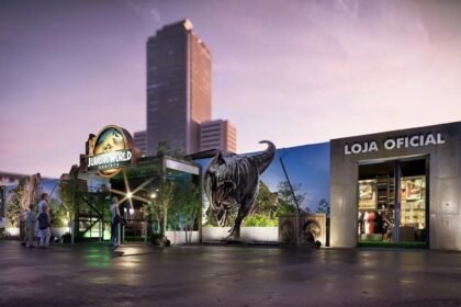 A Universal Products & Experiences traz ao Brasil uma nova experiência imersiva chamada “Jurassic World: Rebirth”, que acontece em um evento inédito no Shopping Metrô Tatuapé - Foto: Reprodução/Universal Products