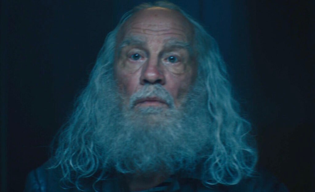 John Malkovich, que seria o vilão 'Fantasma Vermelho', é cortado após ajustes na pós-produção do longa - Foto: Reprodução/Marvel