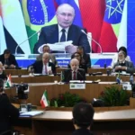 Lula durante reunião da cúpula do BRICS: Brasil reforça laços com Rússia em meio à tensão geopolítica - Foto: Reprodução/BRICS Brasil