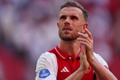 Henderson se despede do Ajax, após rápida passagem de pouco mais de um ano. Foto: Soccrates Images/Getty Images
