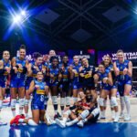 Jogadores Italianas após vitória sobre americanas e avanço à próxima fase do VNL Feminino 2025 - Foto: Reprodução/VNL Images