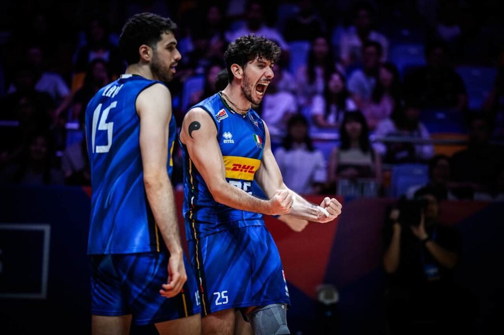 Italianos quase tropeçam, mas se recuperam e vencem 2º set - Foto: Reprodução/VNL Images