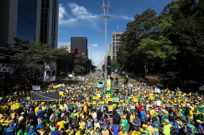 Manifestação pró-Bolsonaro reúne milhares na Avenida Paulista - Foto: Reprodução/Felipe Rau/Estadão