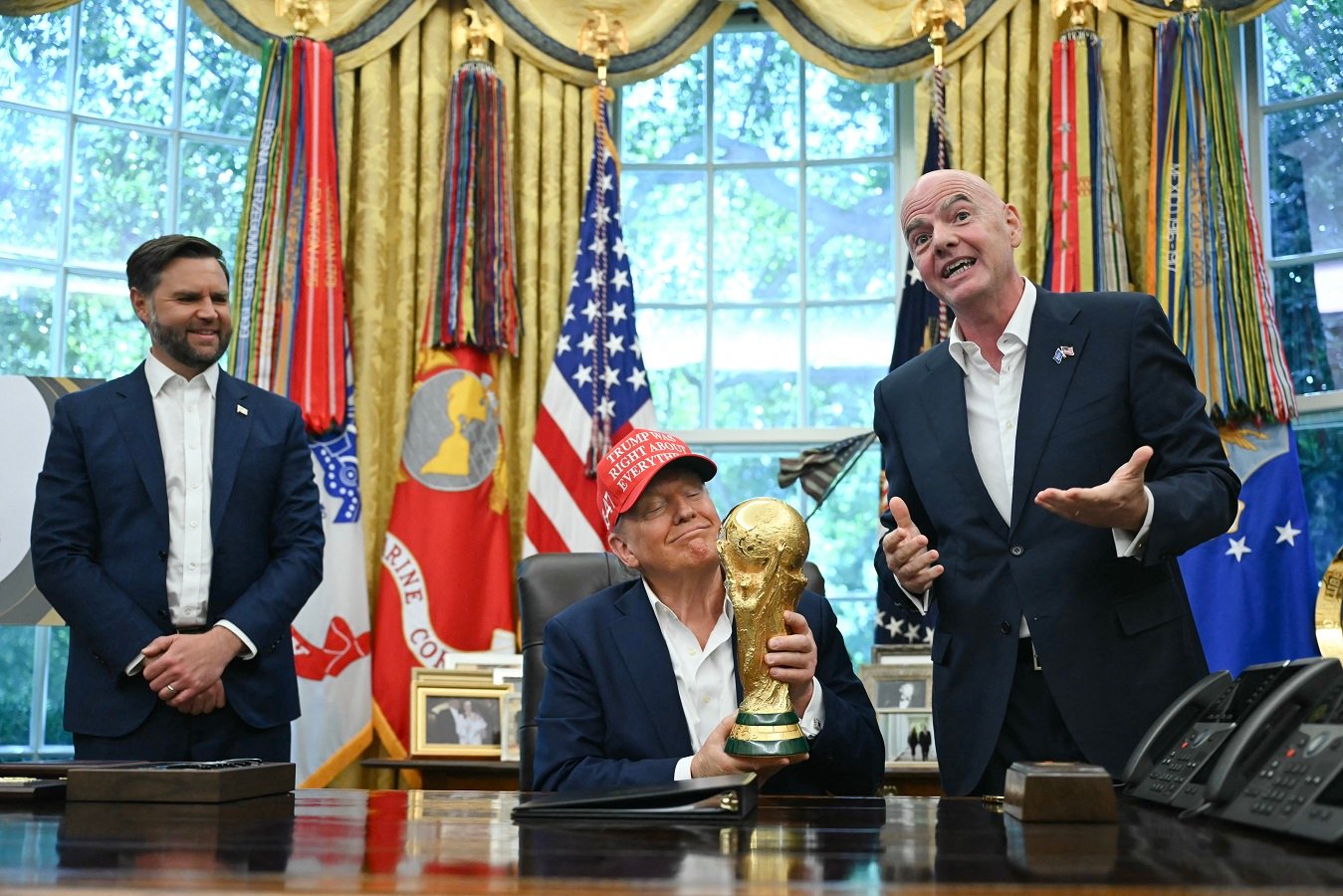 O presidente dos Estados Unidos, Donald Trump, e o presidente da Fifa, Gianni Infantino - Foto: Reprodução/AFP