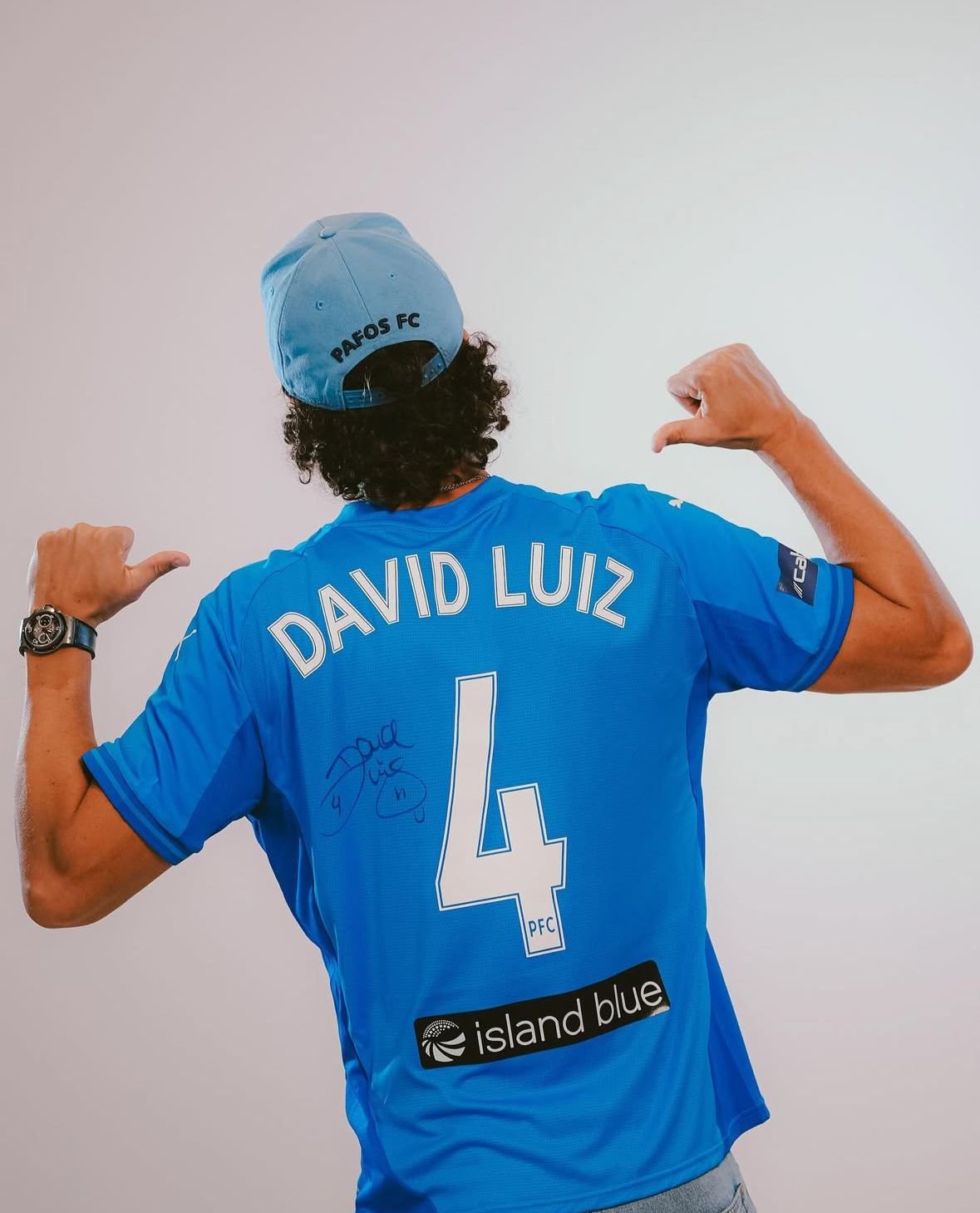 Contratação de David Luiz é anunciada nas redes sociais do Pafos FC. Foto: Divulgação/Instagram @pafosfc