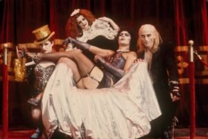 Cena do filme 'The Rocky Horror Picture Show' - Foto: Reprodução/Disney+