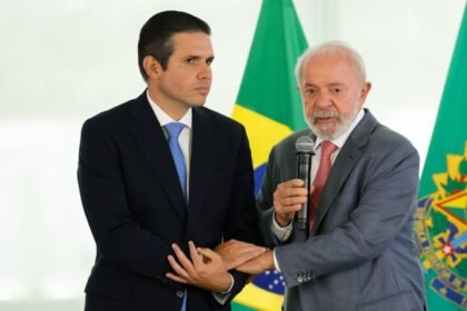 Lula e Hugo Motta juntos em evento - Foto: Reprodução/Agência Brasil