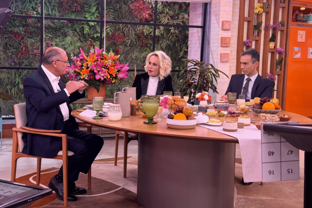 Geraldo Alckmin, Ana Maria Braga e César Tralli no 'Mais Você' de 31 de julho - Foto: Reprodução/Redes sociais