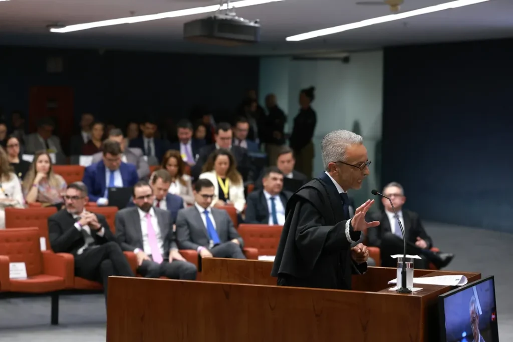Jair Alves Ferreira abriu as sustentações das defesas, representando o tenente-coronel Mauro Cid - Foto: Rosinei Coutinho/STF