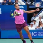 Alcaraz na partida contra Djokovic no US Open - Foto: Al Bello/Getty Images/AFP