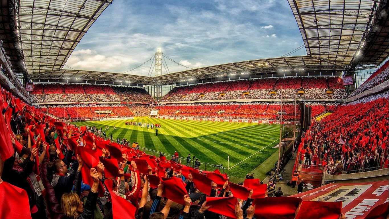Alemanha e Irlanda do Norte se enfrentam no RheinEnergieStadion. Foto: Divulgação/Site Oficial RheinEnergieStadion