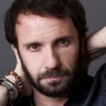Brad Everett Young era ator e fotógrafo; ele participou da série Greys Anatomy – Foto: Brad Everett Young Greys Anatomy