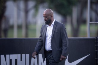 Fabinho Soldado foi denunciado no STJD por reclamações ao árbitro Bruno Arleu de Araújo na derrota para o Red Bull Bragantino, em julho - Foto: Waderson Oliveira/Meu Timão