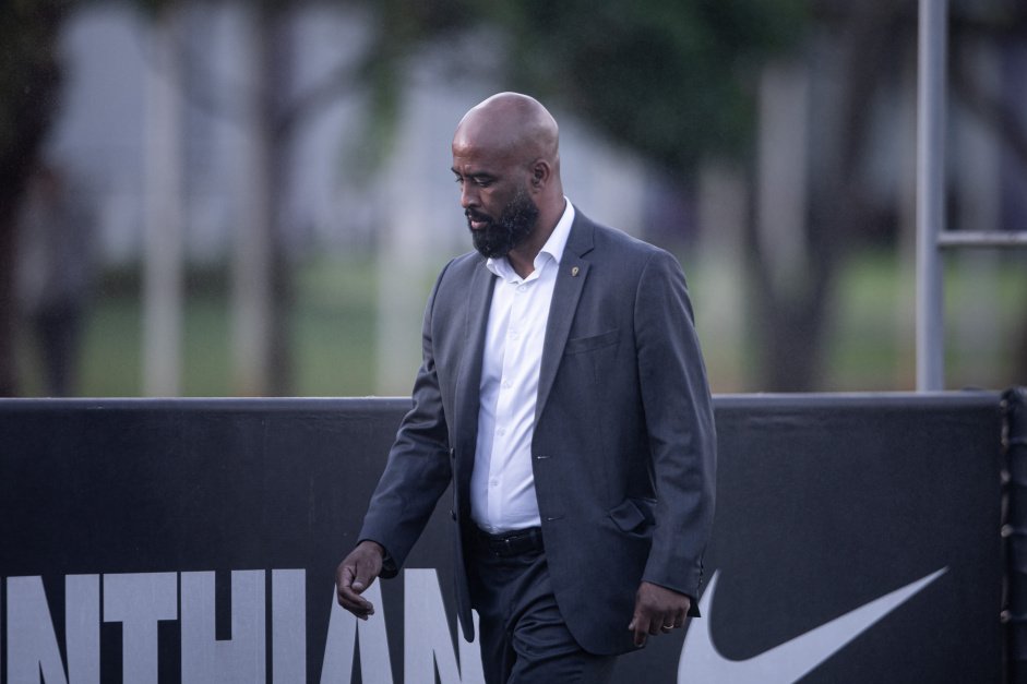 Fabinho Soldado foi denunciado no STJD por reclamações ao árbitro Bruno Arleu de Araújo na derrota para o Red Bull Bragantino, em julho - Foto: Waderson Oliveira/Meu Timão