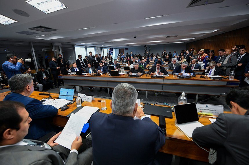 Plenário da CPMI na noite desta segunda - Foto: Carlos Moura/Agência Senado