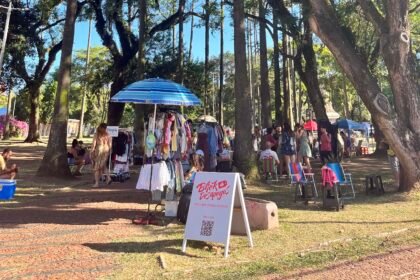 Moda, arte e música se encontram na Praça Garibaldi! Venha viver a primeira edição da Praça Cultural com o Brick de Desapegos - Foto: Divulgação/Bricks de Desapegos
