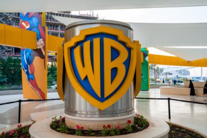 Warner Bros. se declara aberta a propostas de aquisição - Foto: Pandora Pictures/Shutterstock
