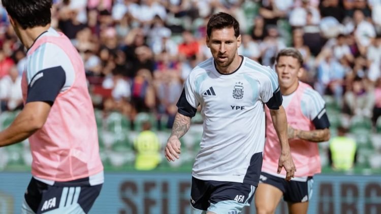 Messi deve ser titular no amistoso - Foto: Reprodução/Instagram