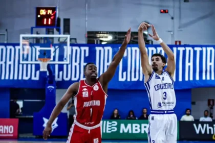 Cruzeiro Basquete e Paulistano se enfrentaram nesta quinta-feira (20), em Belo Horizonte - Foto: Arthur Lobo/Cruzeiro