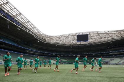 Jogadores do Palmeiras durante treino no Allianz Parque — Foto: Cesar Greco