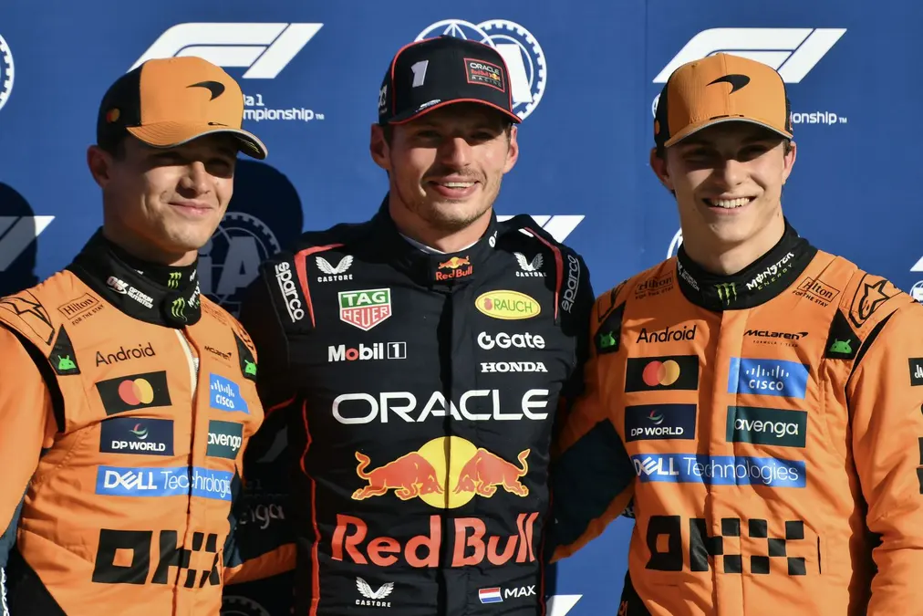 Lando Norris, Max Verstappen e Oscar Piastri brigam pelo título na F1 2025 - Foto: AFP